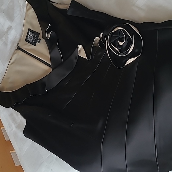 Jax knee-length black evening dress, size 8 - Picture 7 of 8